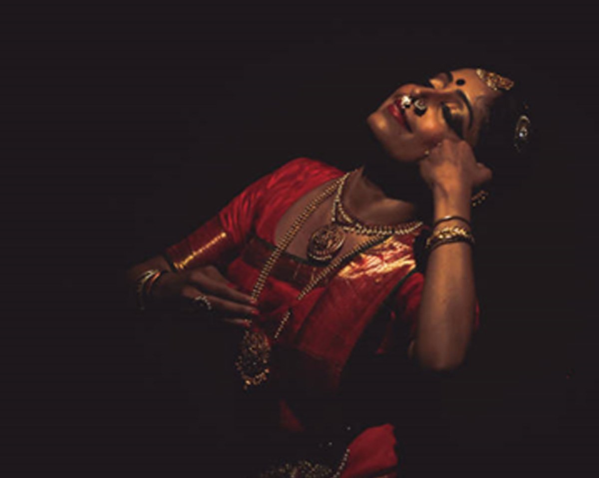 How Can Indian and Western Dance Styles Be Blended into a Unique Fusion?